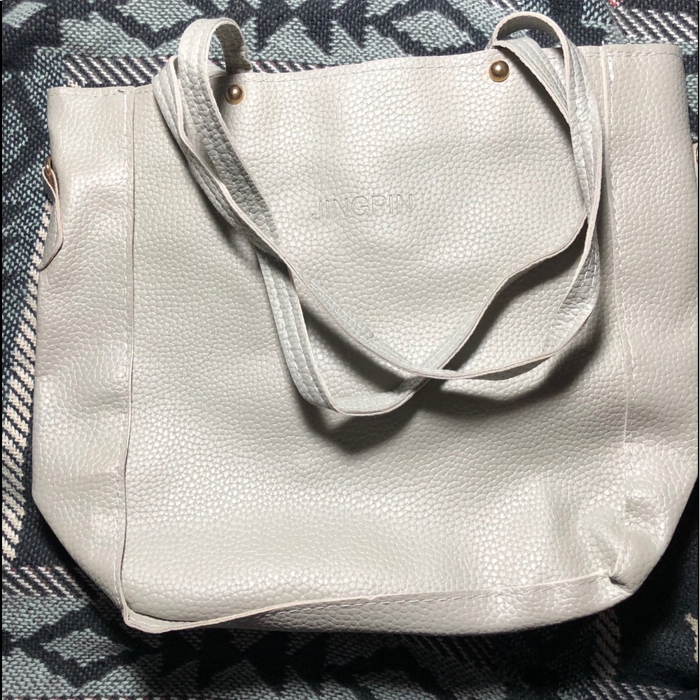 4 piece handbag, crossbody, wristlet & card holder - Picture 3 of 10